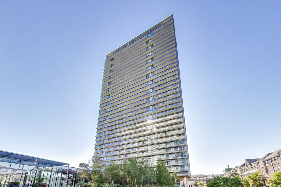 Condo tower at 105 The Queensway, High Park-Swansea, Toronto